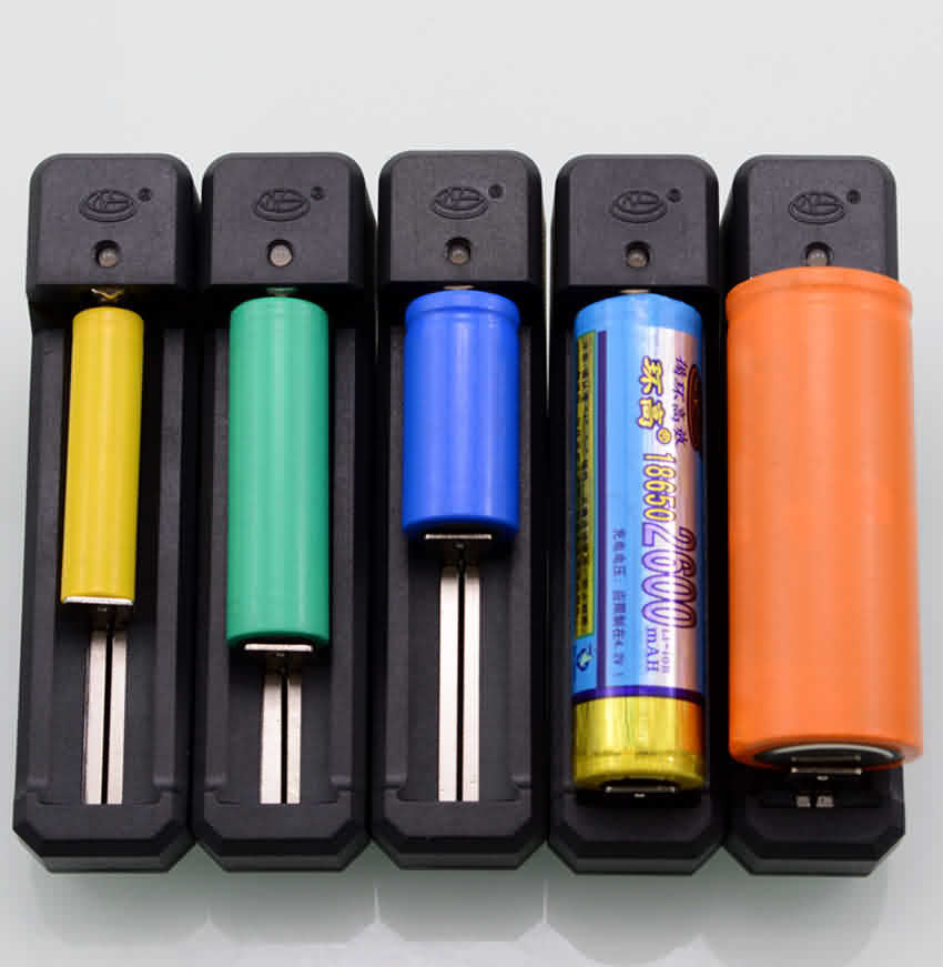 Firgelli Robots 1-slot Lithium Battery Charger