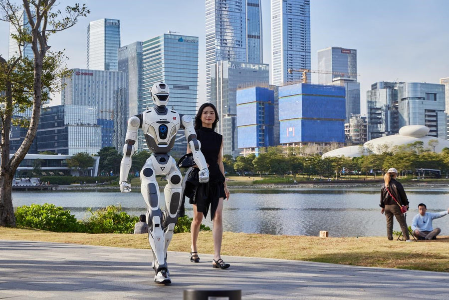 EngineAI T800 Review: Specs, Price, and the 1.73 m Production Biped